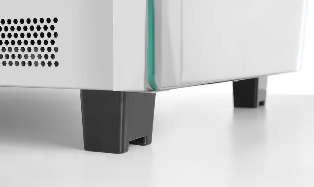 Warmhaltevitrine mit 3 Auslagen    120 Liter  230V/1100W  685x575x(H)680mm-ING11674 Warmhaltevitrine mit 3 Auslagen    120 Liter  230V/1100W  685x575x(H)680mm-ING11674