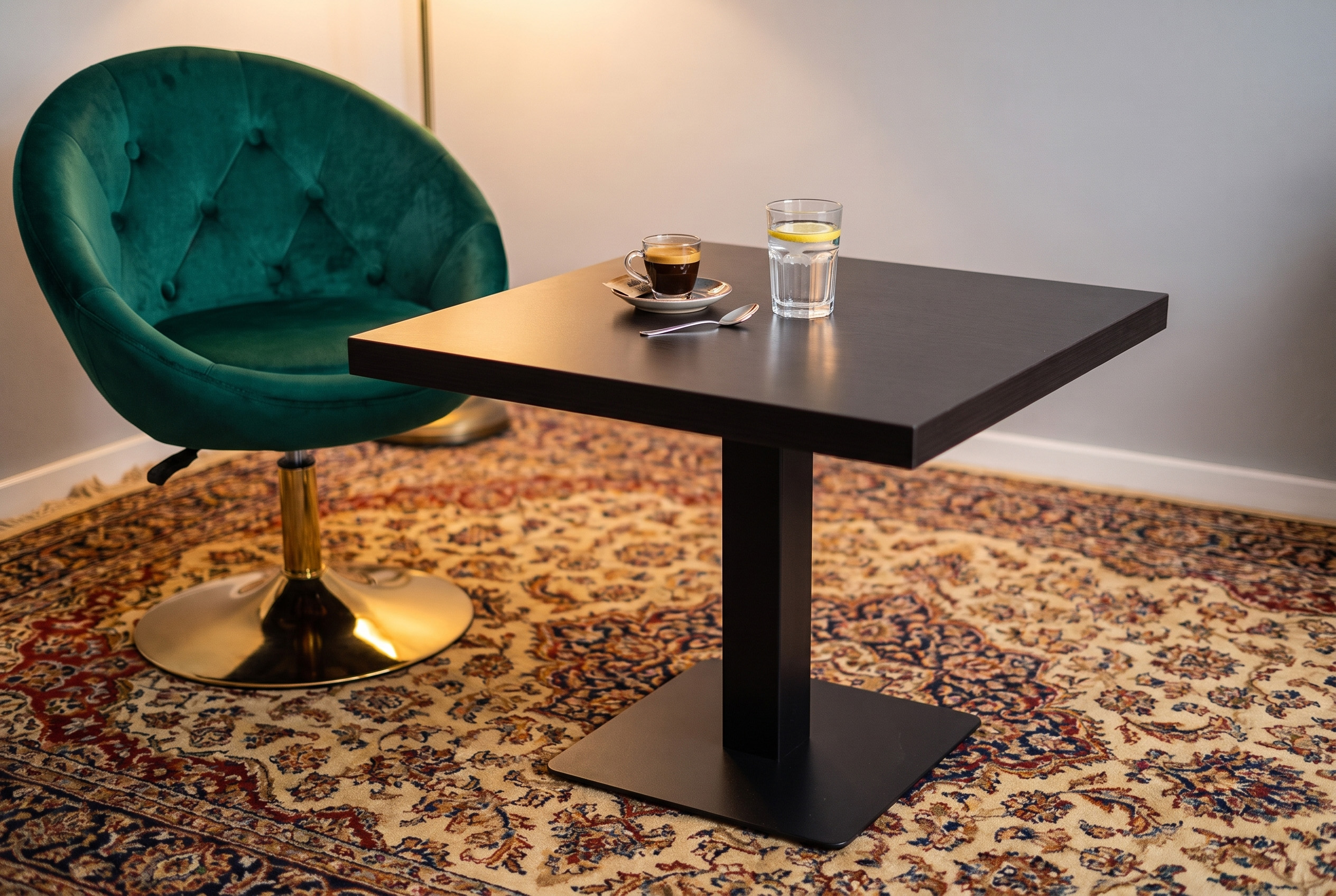 Lounge Tisch 60x60cm Dunkelbraun Holzoptik Milano Shisha Tisch